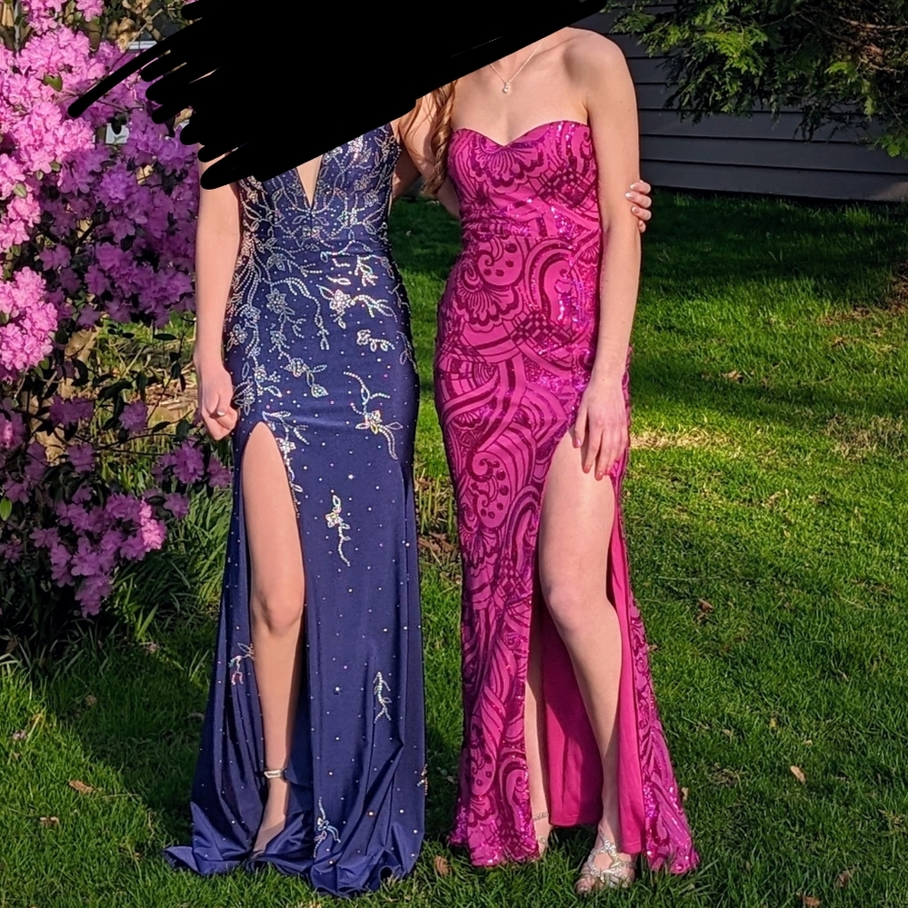 Lulu's XS Long Magenta Sequin Dress